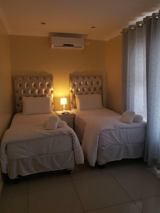 Munisa Guest House Johannesburg Exterior foto